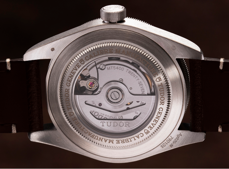 Tudor Replica-az